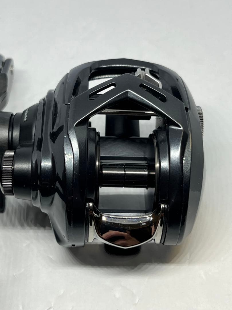 ダイワ DAIWA 両軸リール 24アドミラ(ADMIRA) A150HL(左)