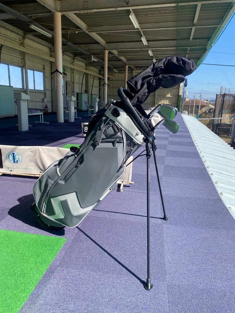 美品❗️ Ｊ.LINDEBERG キャディバッグ　スタンドバッグ　グレー