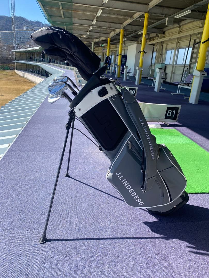 美品❗️ Ｊ.LINDEBERG キャディバッグ　スタンドバッグ　グレー