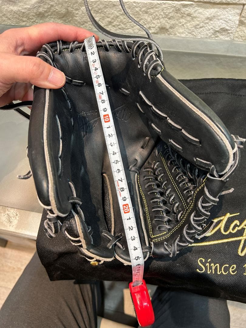 Wilson staff ウィルソン 硬式用 右用 投手用 グローブ 中古品