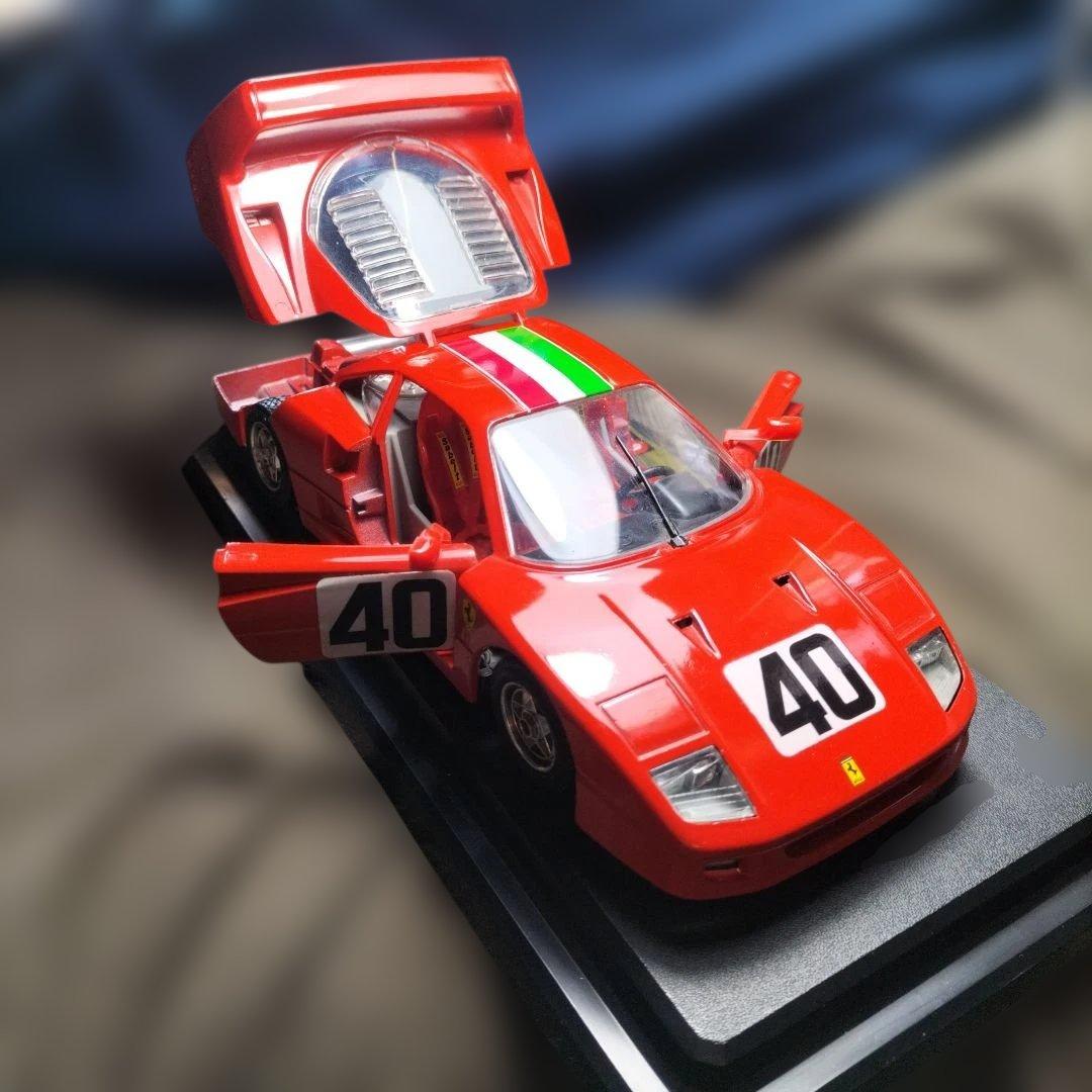 ブラーゴ ビジューコレクション　1/24 フェラーリ F40