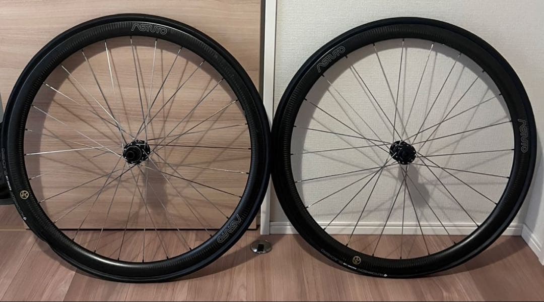 Astuto EV36 DB カーボンホイール