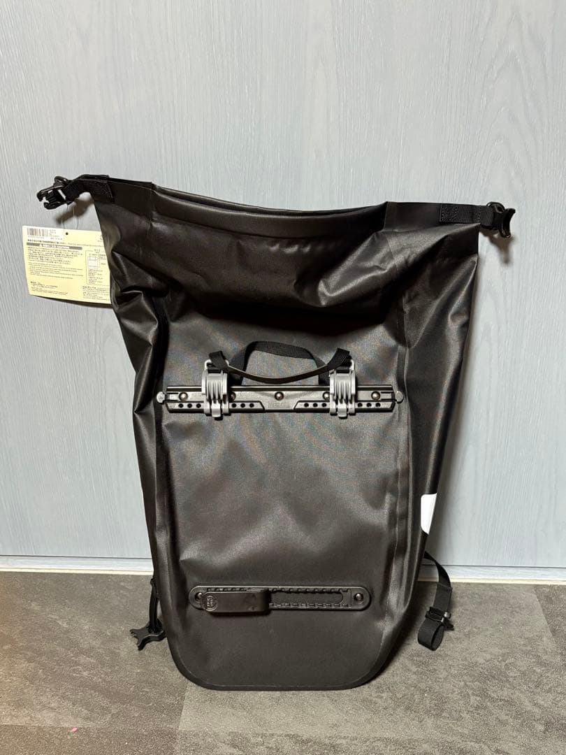 mont-bell☆ドライサイドバック20（新品未使用）自転車用
