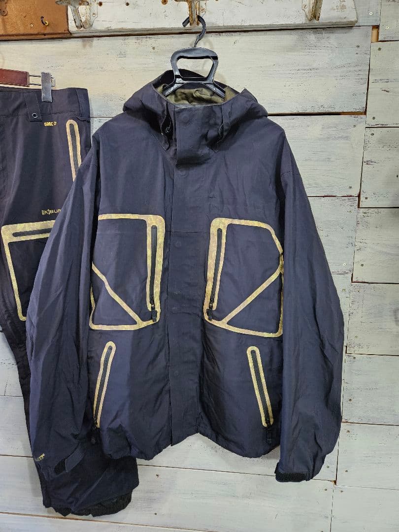 Nitraid Burton ak GORE-TEX スノーボードウェア 上下