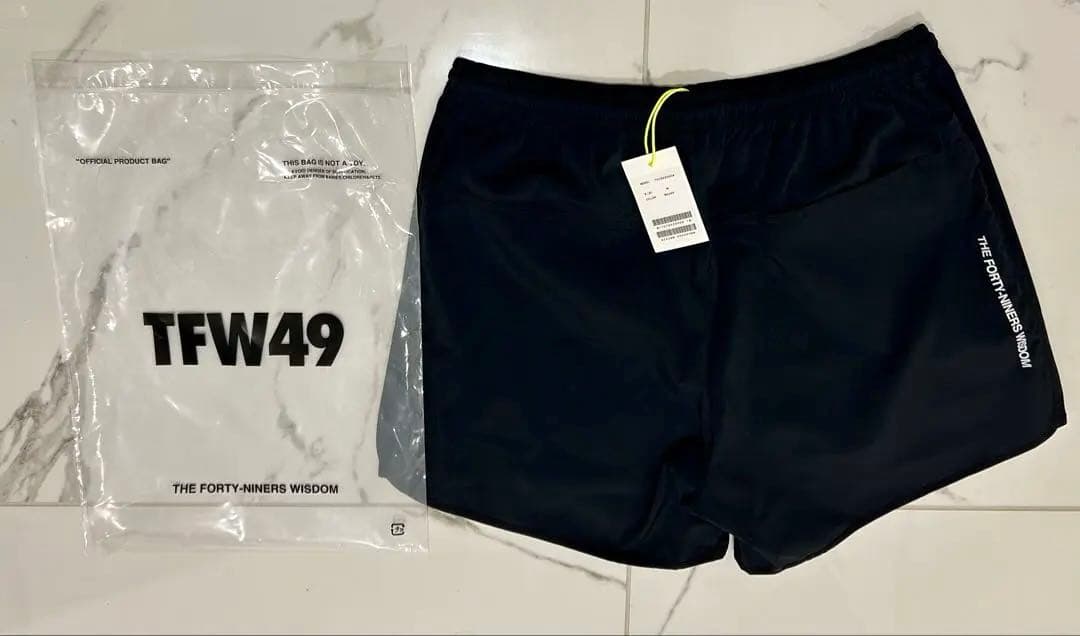 【新品・未使用】TFW49 TRAINING MULTI PANTS Ｍサイズ