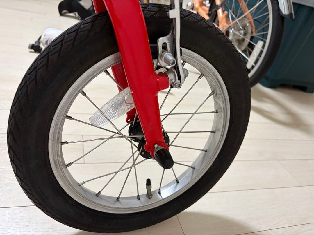 【大阪引取】ログ アウトランク LOG OUTRUNK 折りたたみ自転車　赤
