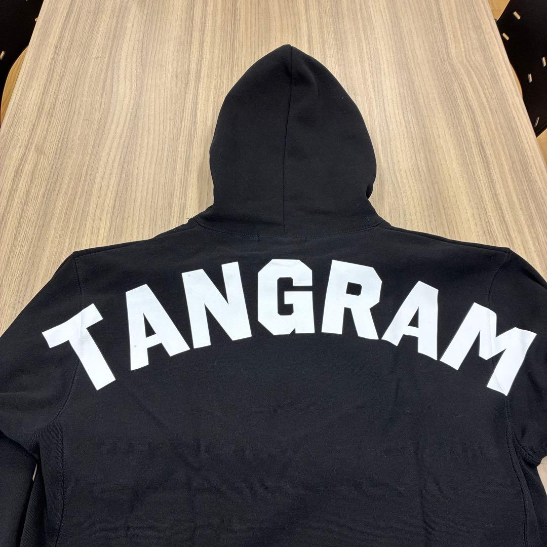 TANGRAM 黒 パーカー