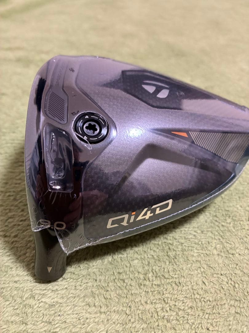 新品未使用品　テーラーメイド Qi4D ドライバー　9.0 レフティ ヘッド