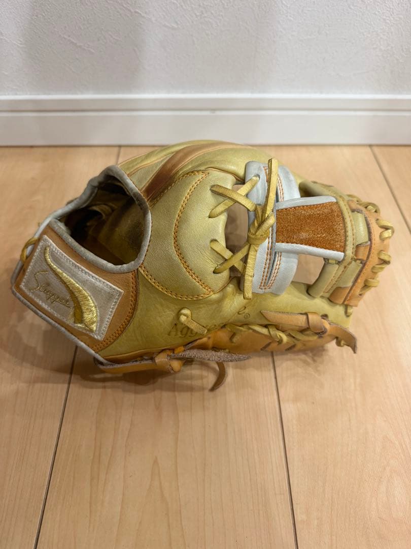 スラッガー グローブ イエロー