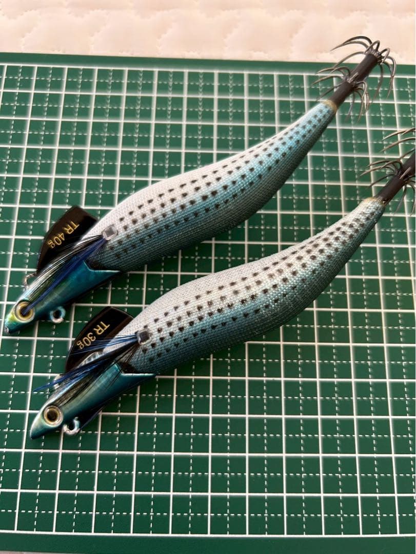 ダートマックスTR TR11 リアルコノシロシルバー　30g 40g