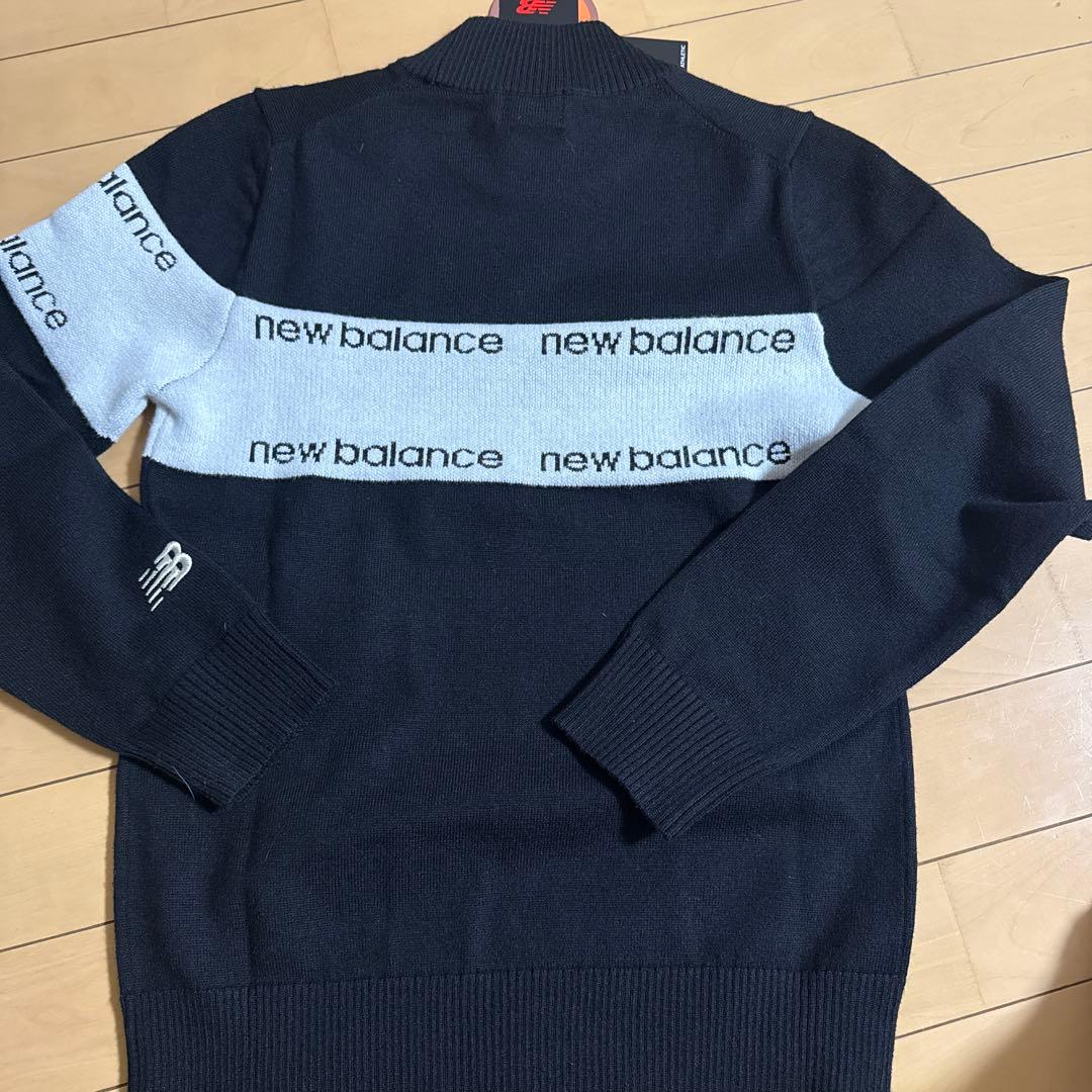 最終値下げ　new balance ブラックセーター
