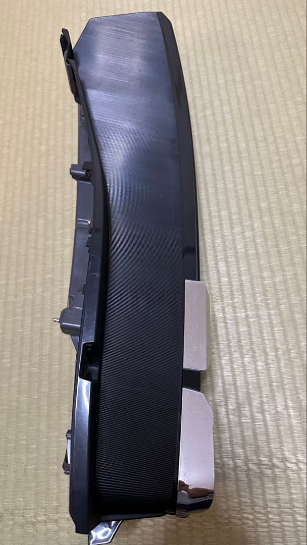 トヨタヴォクシー　80系後期　純正 テールランプ（右側）　VOXY【送料無料】