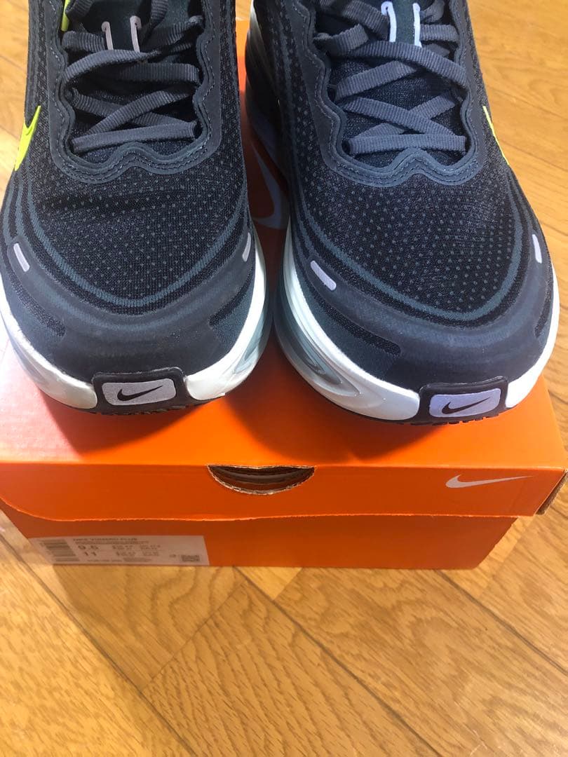 NIKE ナイキ ズーム ボメロ プラス　27.5ｃｍ　メンズ