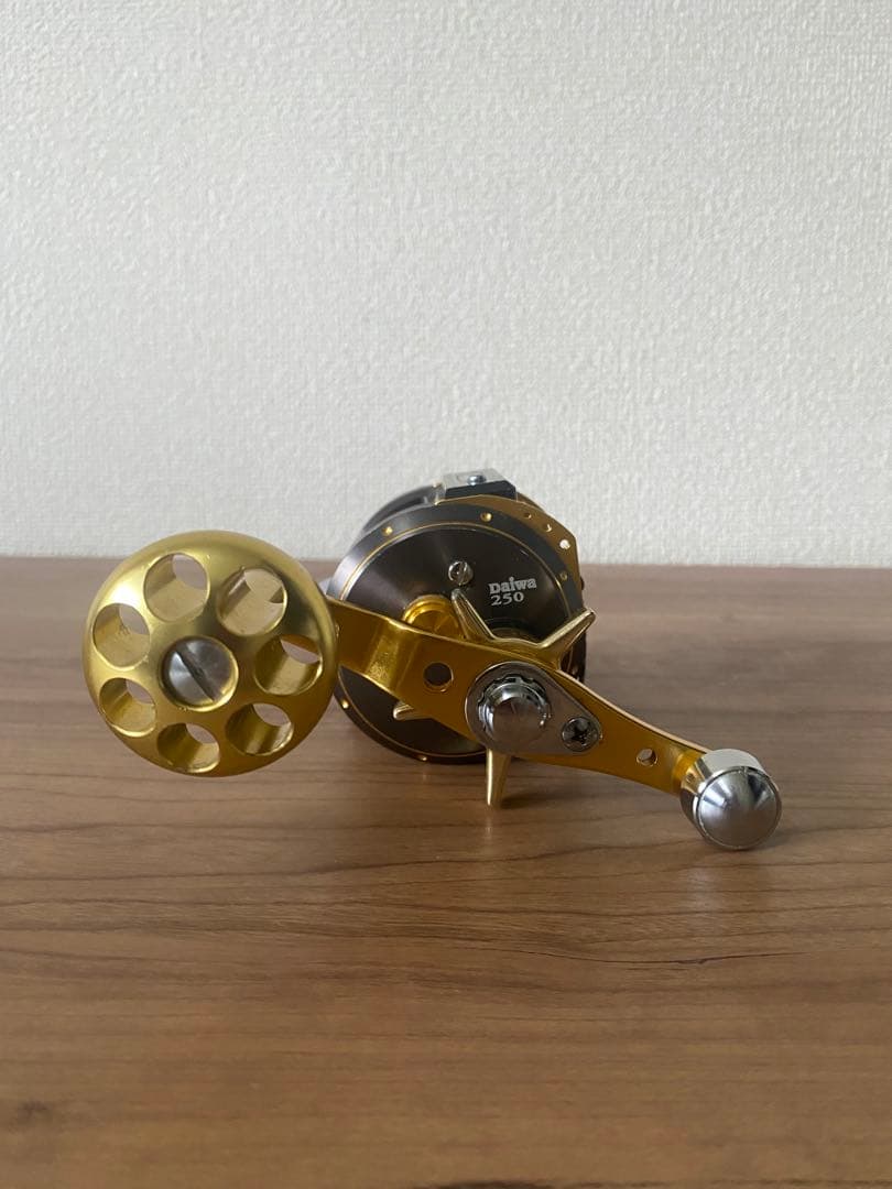 Daiwa ミリオネア　ICV 250