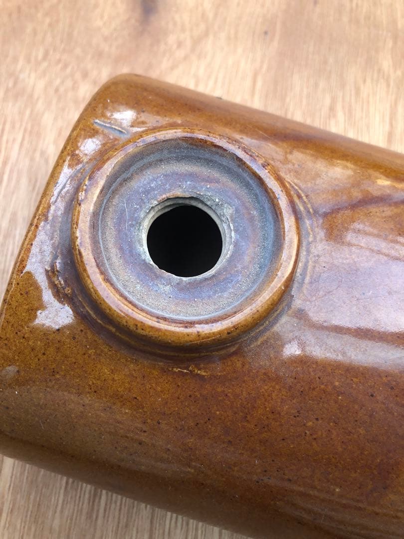 古い　陶器の湯たんぽ