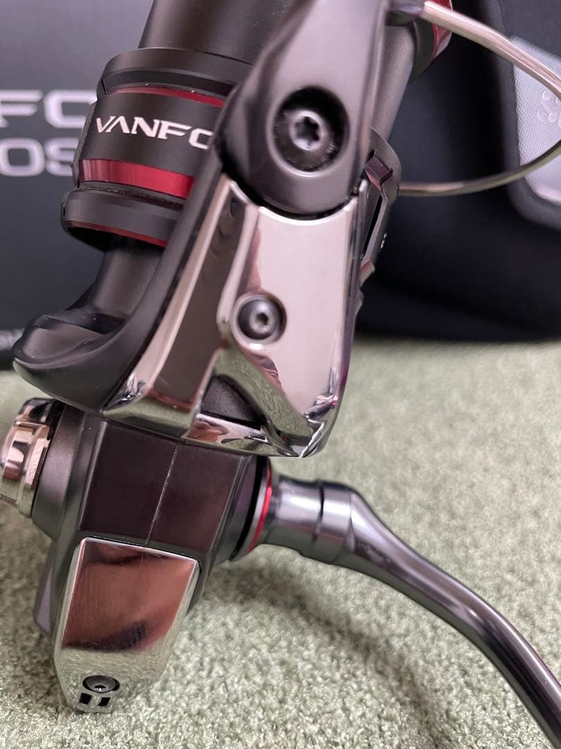 一時値下げ中シマノ　ヴァンフォード　2500SHG