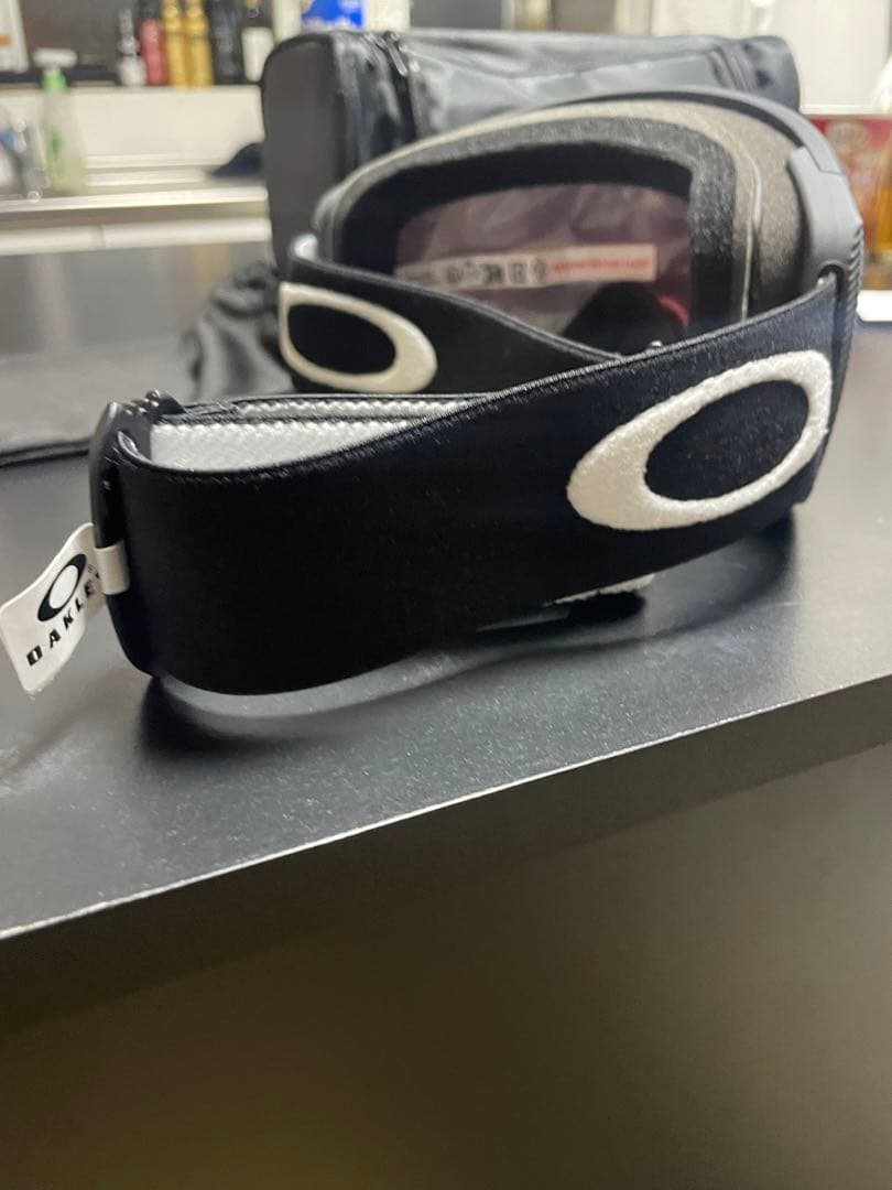 【OAKLEY正規品】スノーゴーグル (0OO7105)