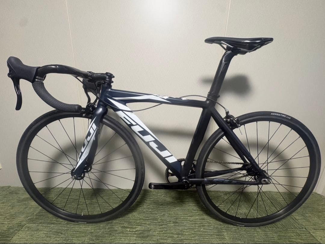 ‼️美品 ‼️ Fuji bikeTRACK PRO（2022モデル）‼️