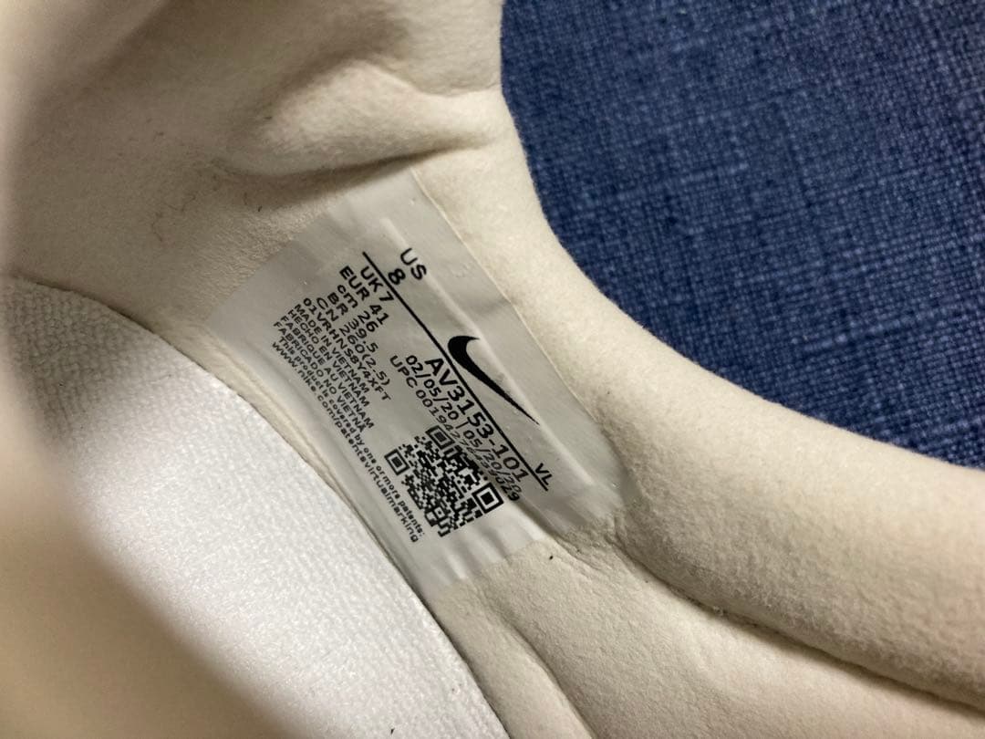 日本未発売Nikeプレミア2サラIC26(sala
