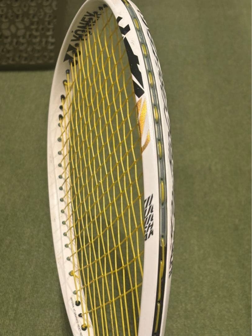 YONEX ジオブレイク旧型70s マットホワイト　限定モデル