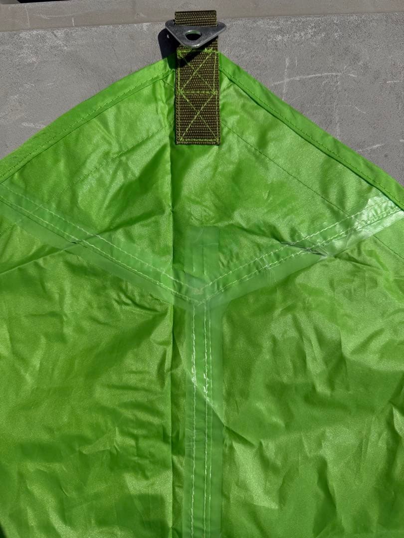 mont-bell MINI TARP HEXAGON 緑　ポール付き