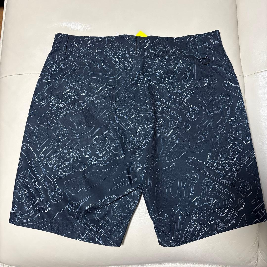 新品未使用　New Era ゴルフ地形図パターン メンズショートパンツ　サイズM