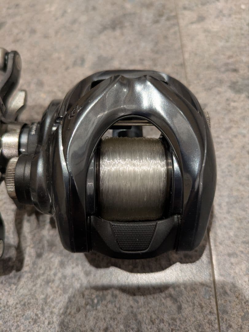ダイワ 25タトゥーラ svtw 100xhl レフト 左