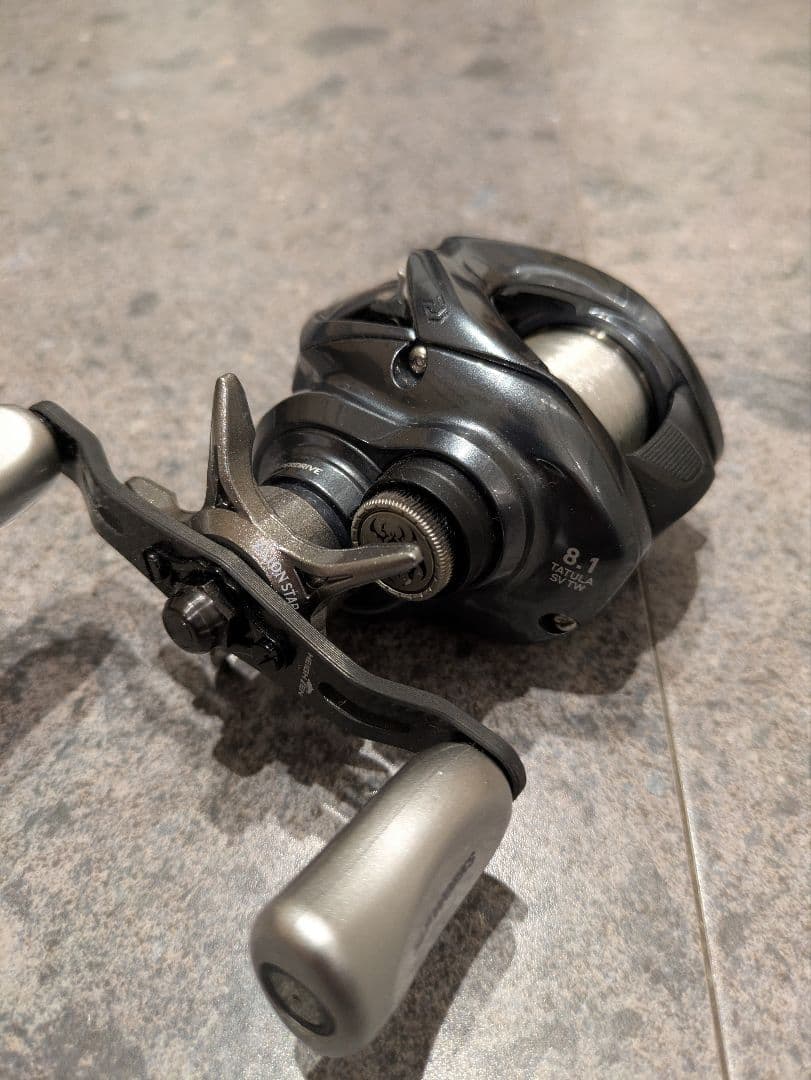 ダイワ 25タトゥーラ svtw 100xhl レフト 左