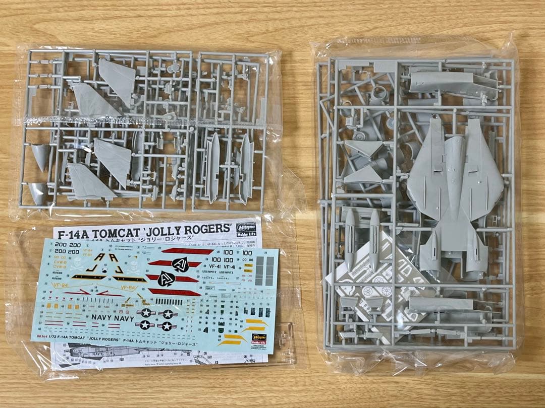 ハセガワ F-14A TOMCAT 'JOLLY ROGERS' 1/72