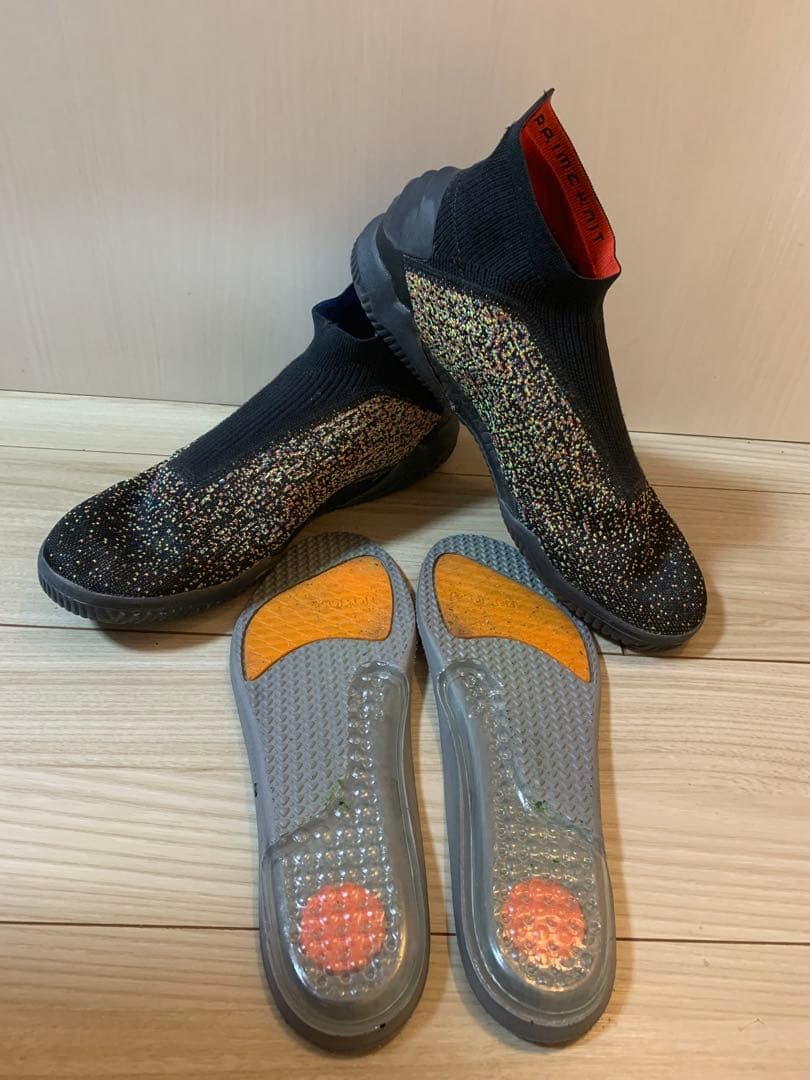 【着用感・ソール◎】【まとめ買い推奨】adidasプレデター　フットサルシューズ