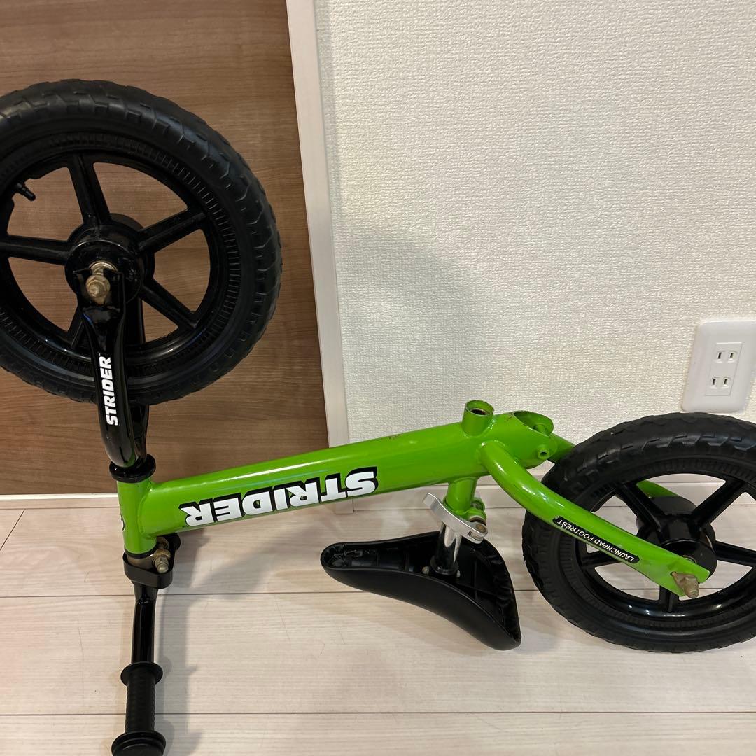 STRIDER ストライダー スポーツ　緑　キックバイク　バランスバイク