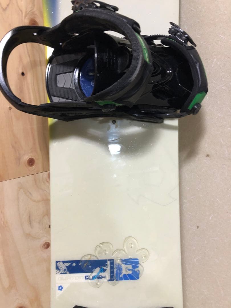 人気のBurtonスノーボードヨネックスビンディングセット