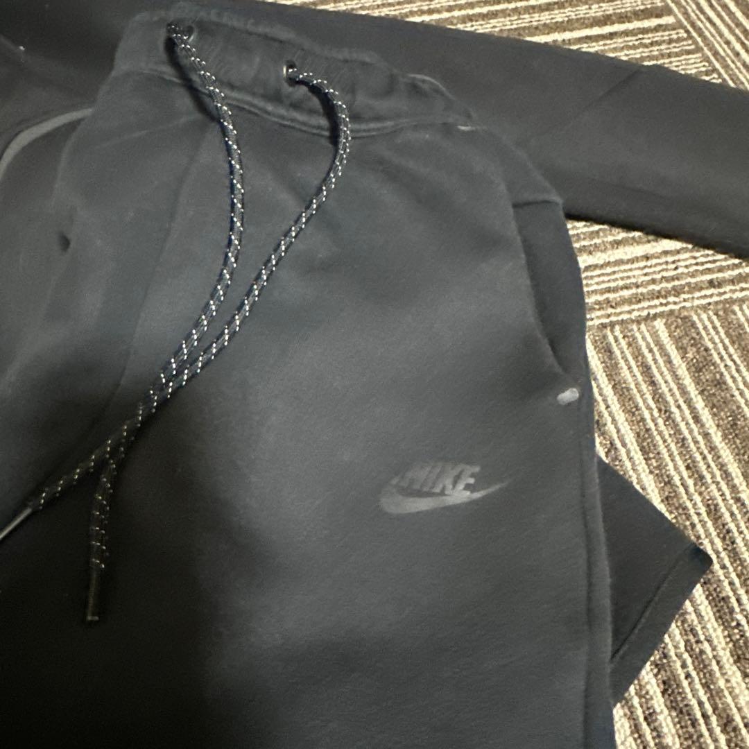 Nike テックフリース上下セット