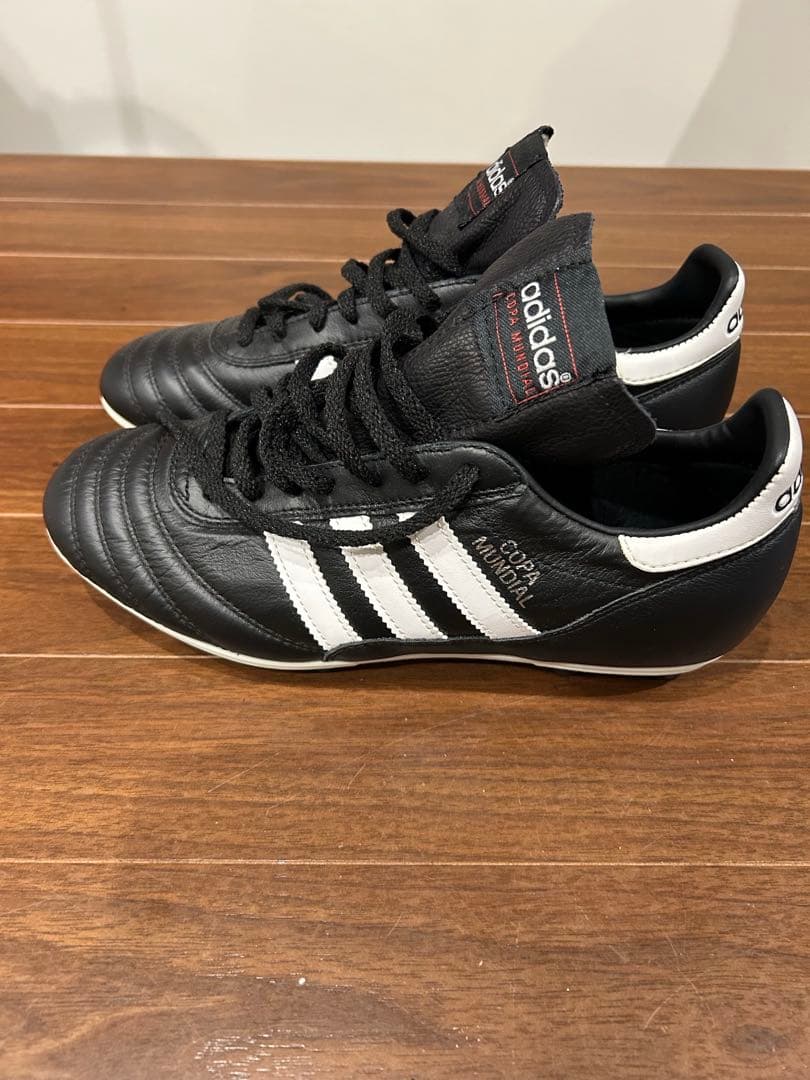 adidas Copa Mundial サッカーシューズ ブラック/ホワイト
