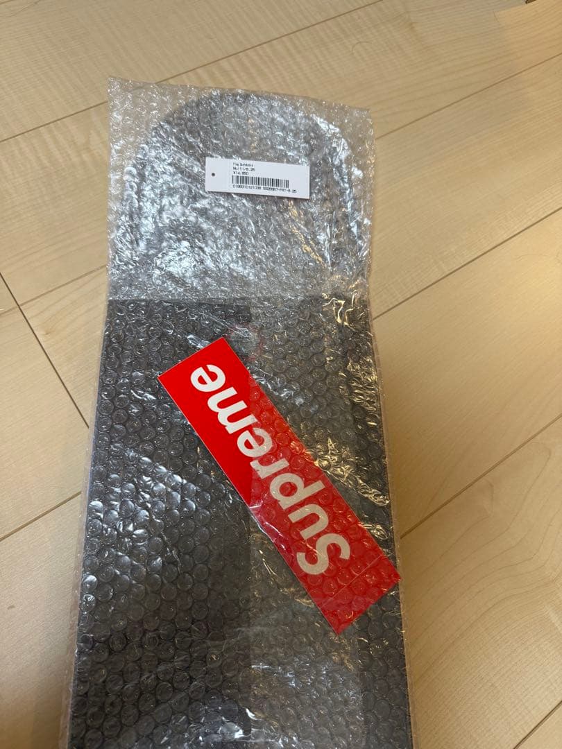 スケートボード Supreme Flag Skateboard 8.25\" x 32\"