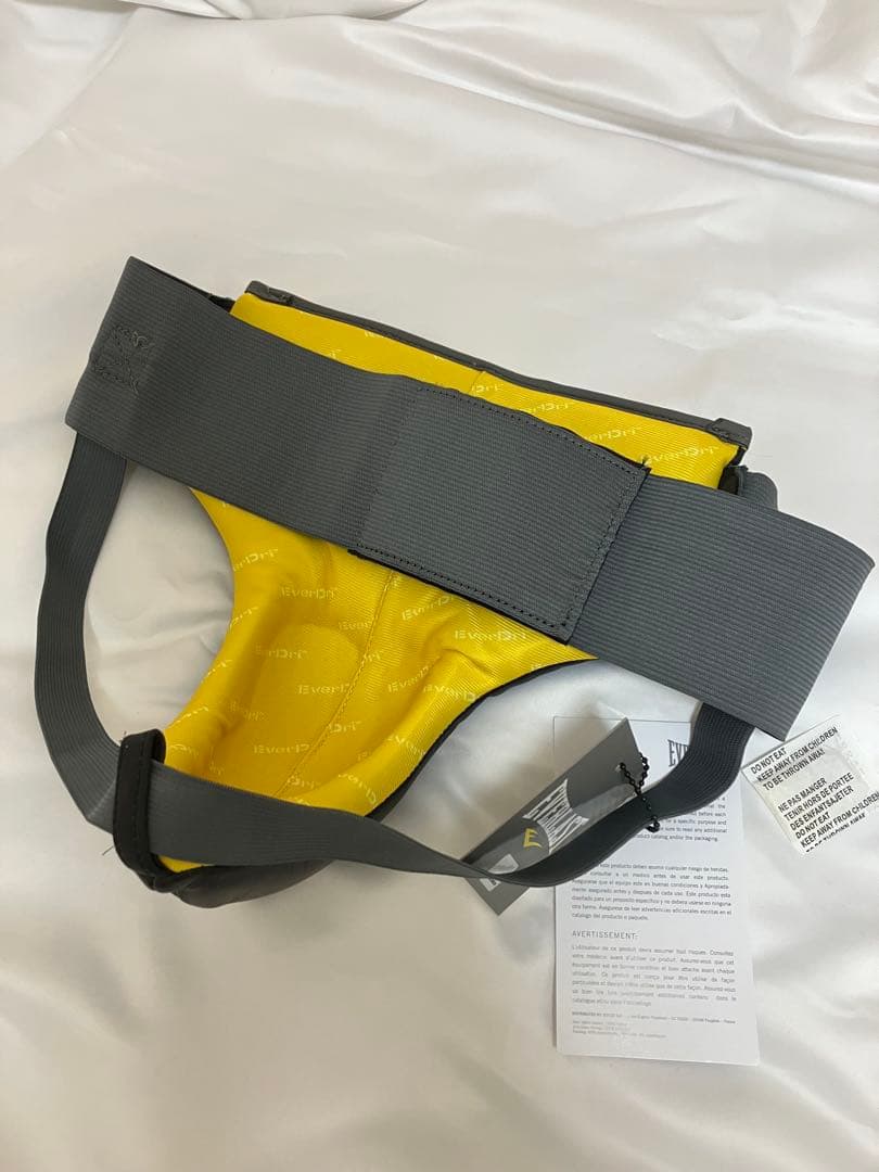 Everlast ボクシング 軽量 スパーリングプロテクター Lサイズ