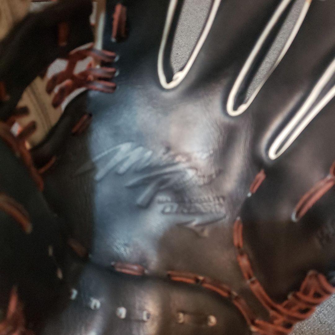 Mizuno Pro 軟式オーダーグローブ 黒/白