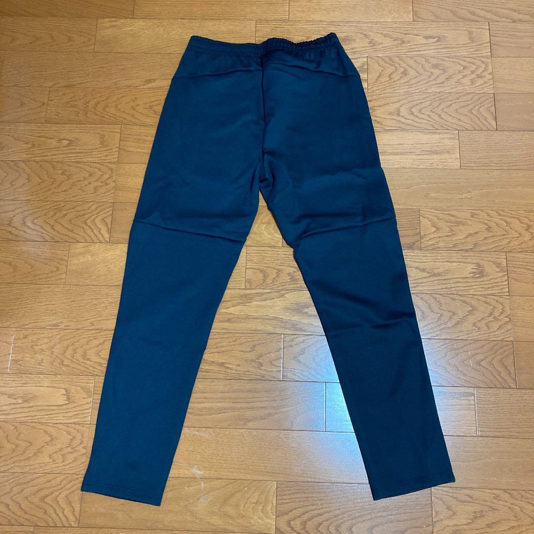 【デリ】新品/ヨネックス海外モデル/ウォームアップパンツ/Lサイズ