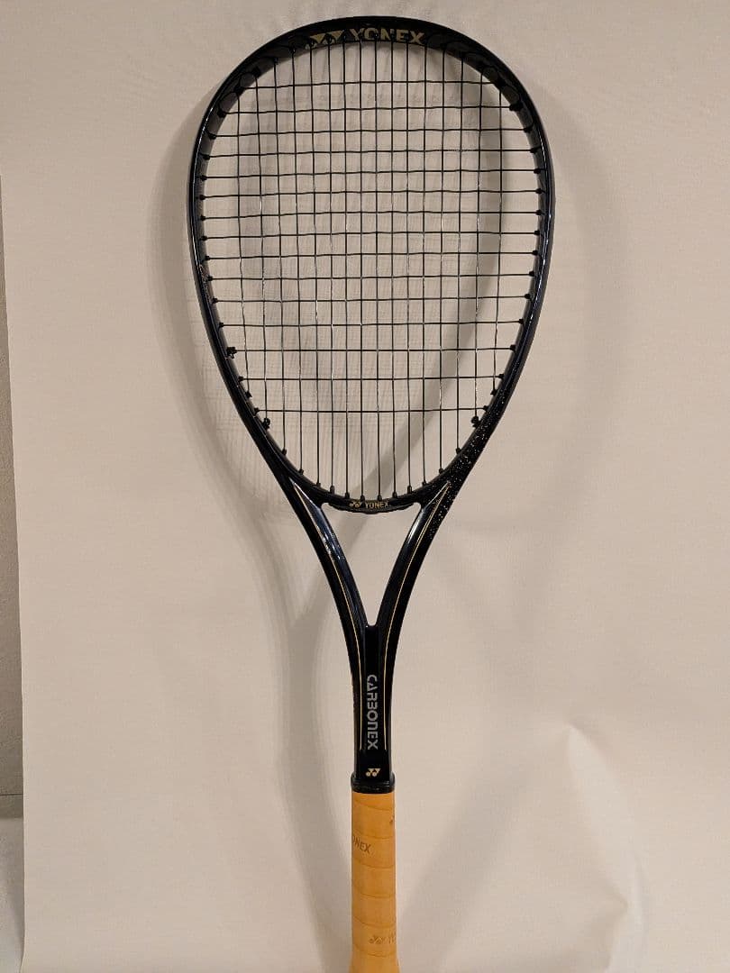 美品　ヨネックス　カーボネックスクラウン　YONEX CARBONEX