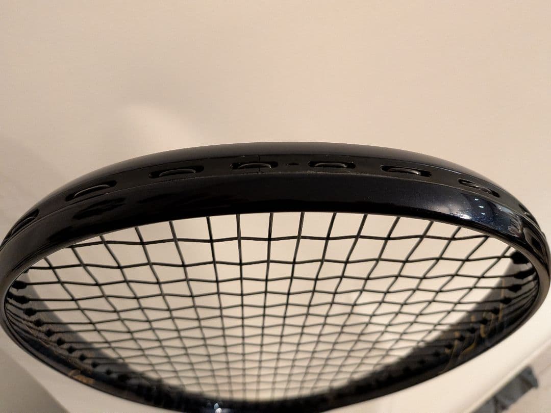 美品　ヨネックス　カーボネックスクラウン　YONEX CARBONEX