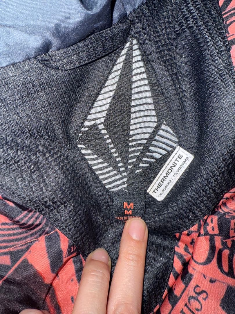 VOLCOM レディース　ウェア　スノボ　ブラック　早い者勝ち