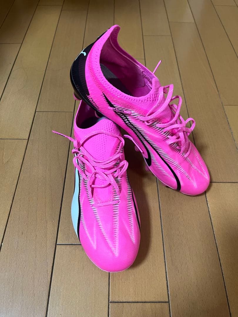 Puma サッカーシューズ ピンク ウルトラ　25.5cm