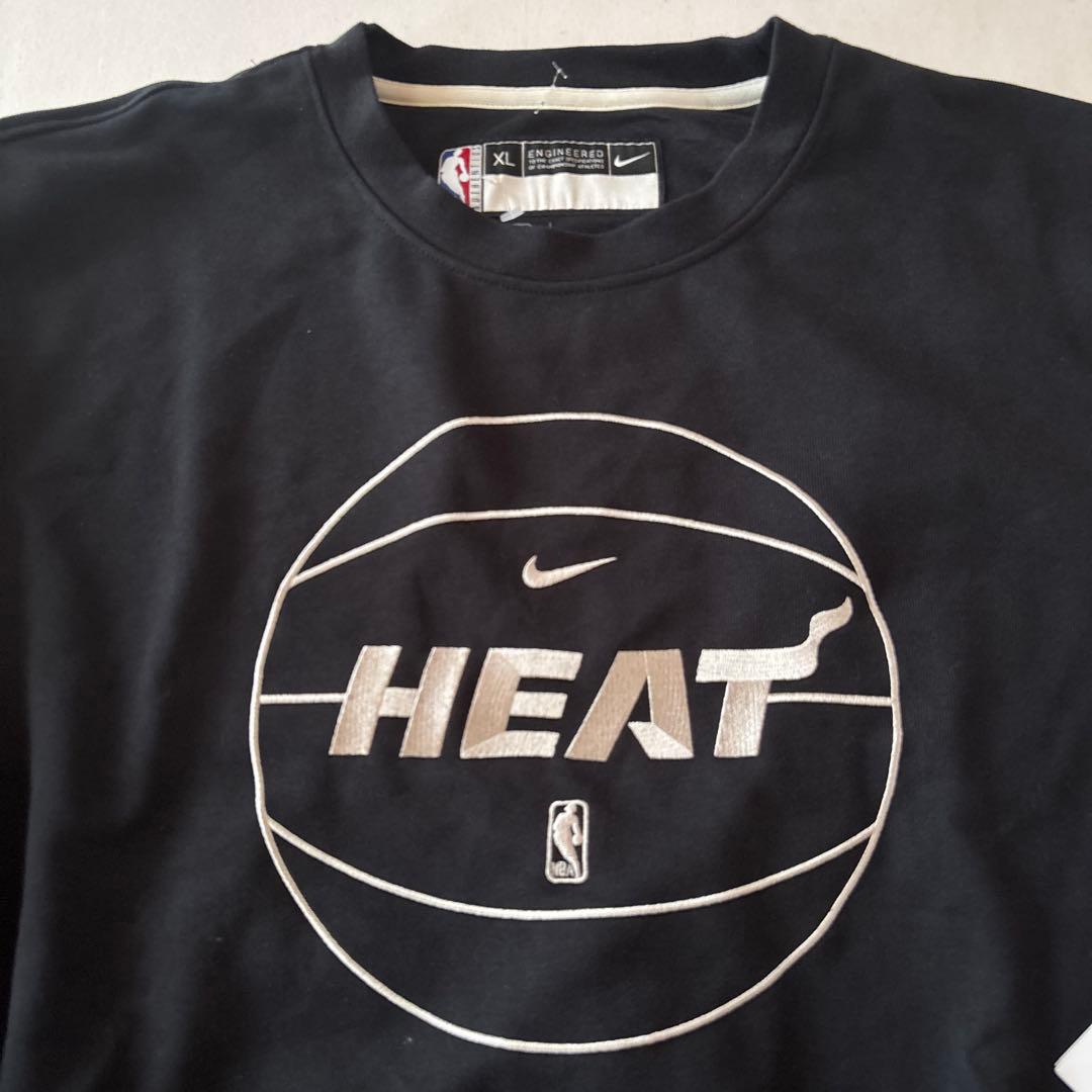 A142新品NBAスウェットNIKEスタンダードイシュー(XL)マイアミ・ヒート