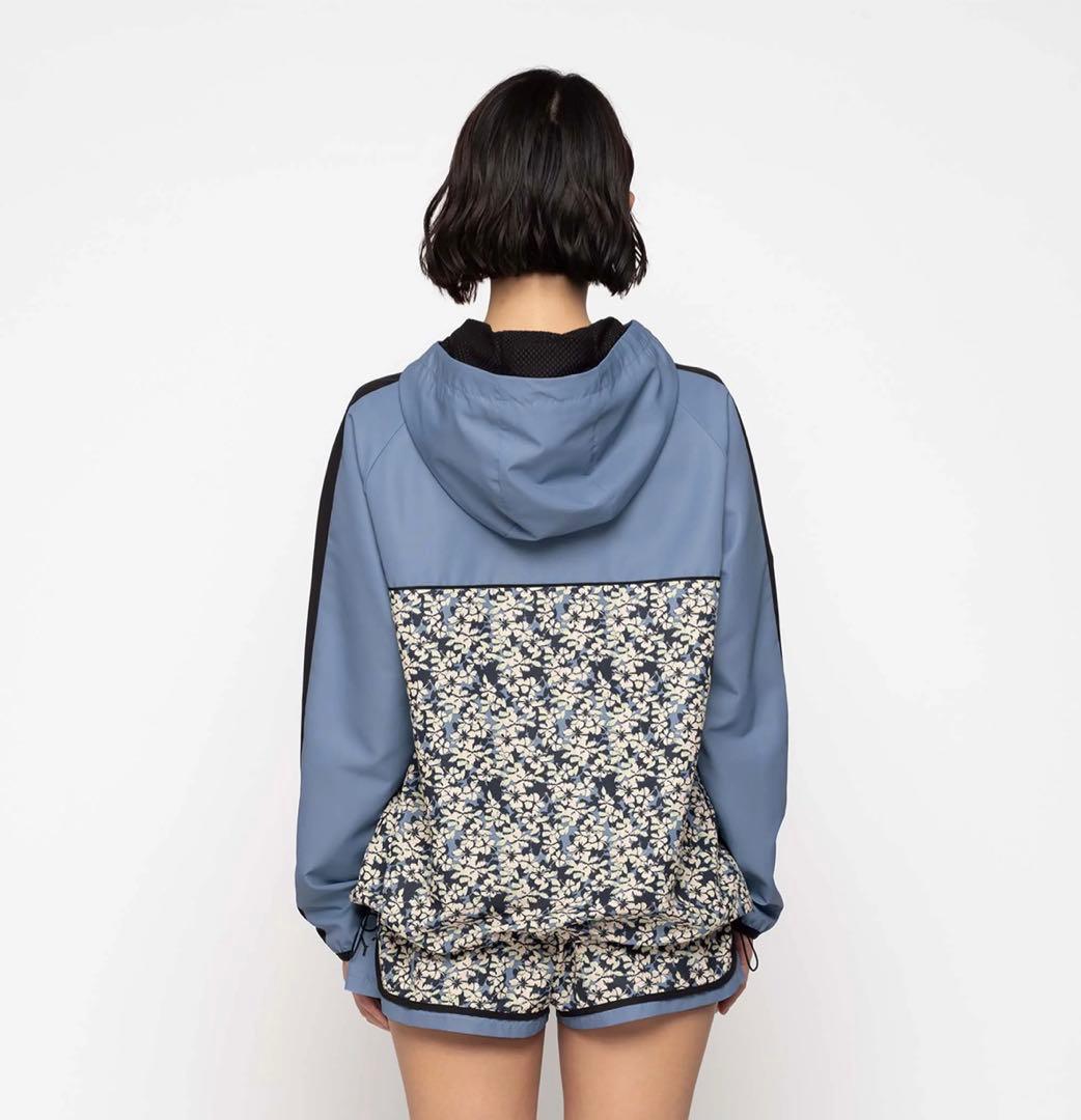 ROXY 新品 タグ付き ナイロン ジャケット ブルー 花柄 ブラック ロキシー