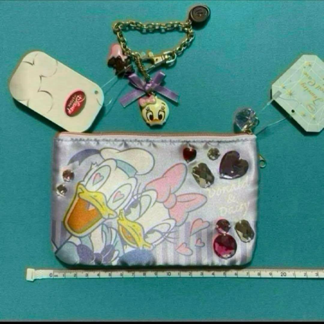 ディズニー　ドナルド　デイジー　ペンケース　ポーチ　キーチェーン　セット