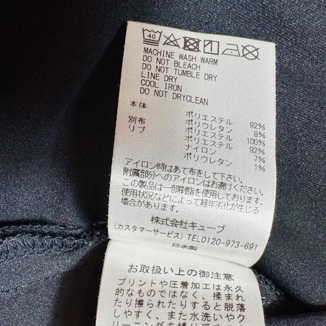 AIちゃん様未使用に近い マークアンドロナ ノースリーブ フリルポロシャツ ブラ