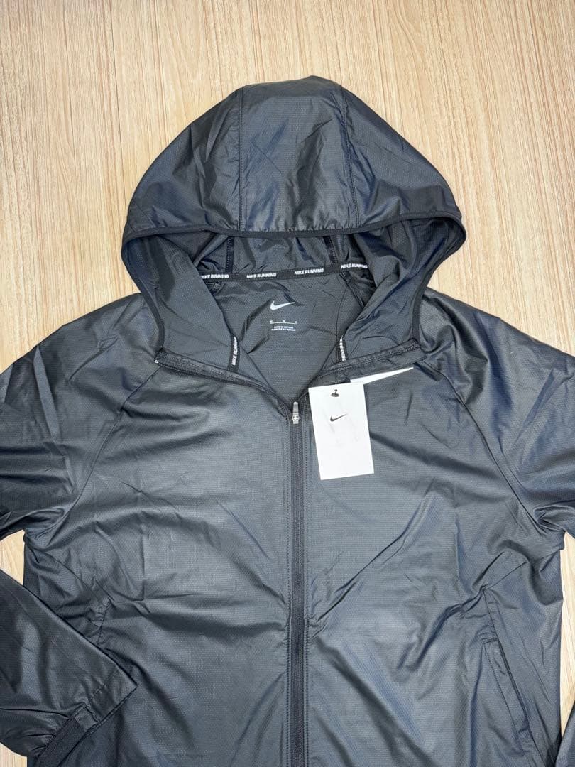 Nike フルジップ ウィンドブレーカー ブラック