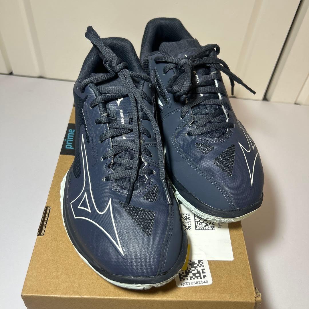 Mizuno バドミントンシューズ 黒　ウェーブクロー　ミズノ　EL2 wide