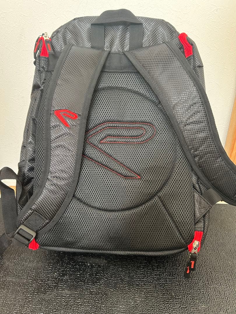 ekoi プロサイクリングチーム バックパック 30L
