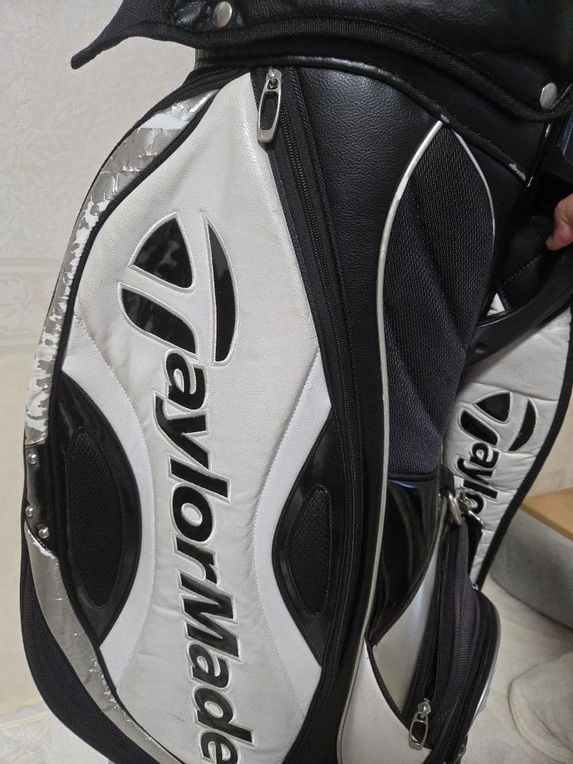 【中古】TaylorMade キャディバッグ Black/White